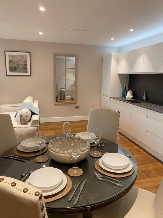 The Retreat At Ryedale House Apartment York