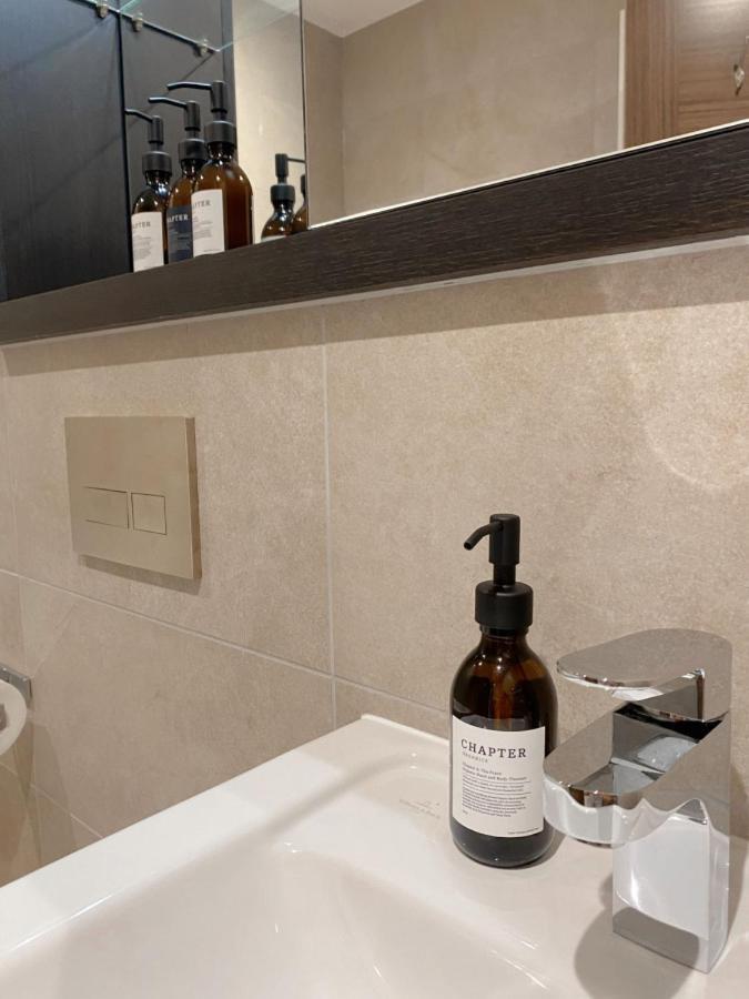 The Retreat At Ryedale House Apartment